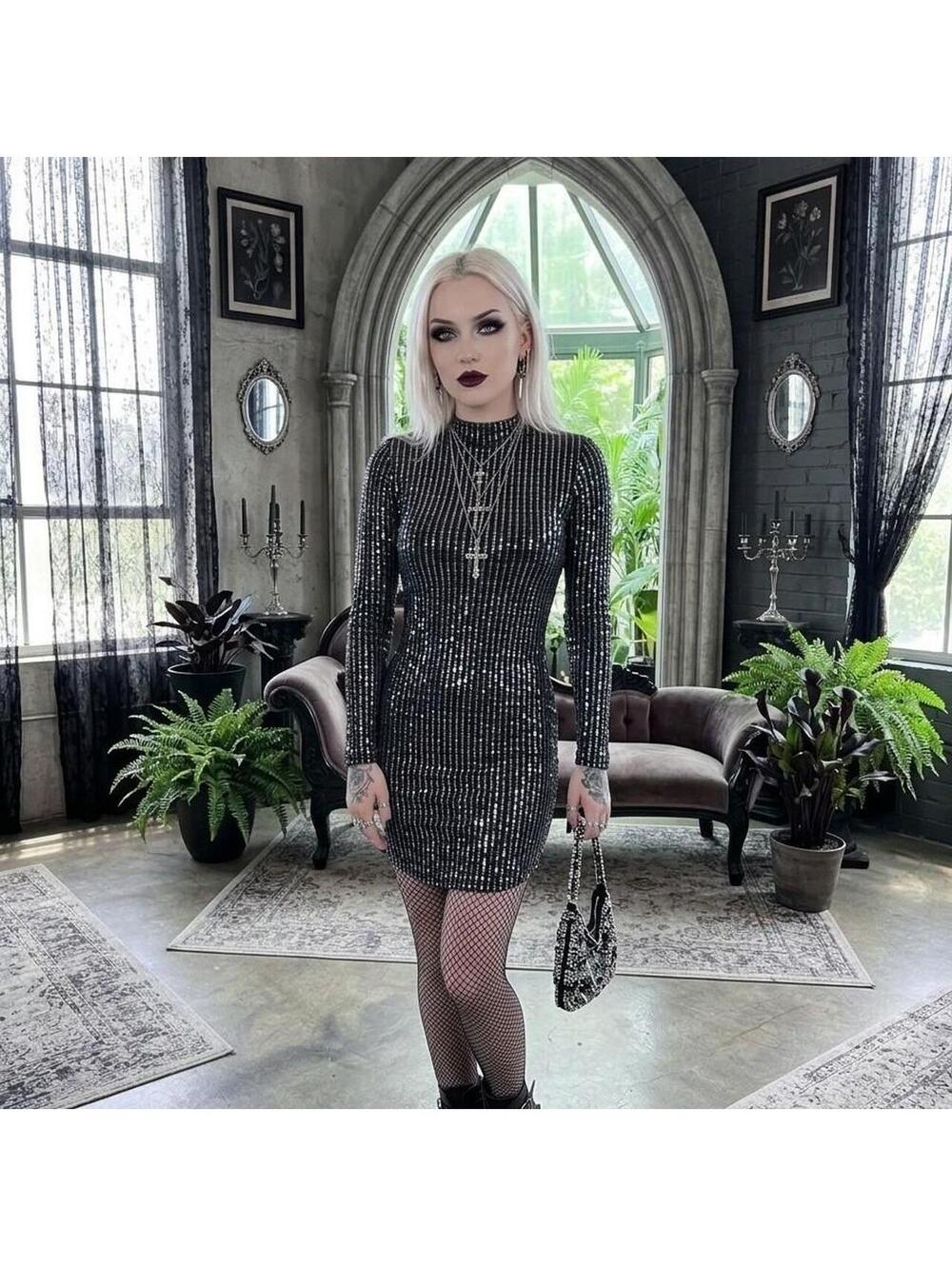 B Darlin Women's Black and Grey Dress